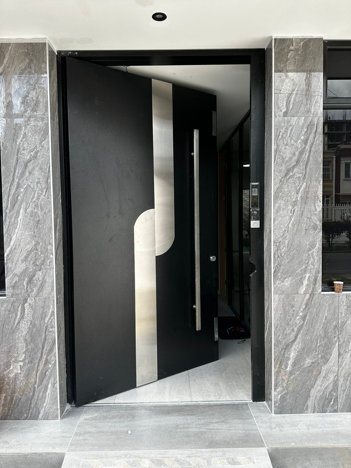 ad33747d-9932-45f2-b564-60677e47000a